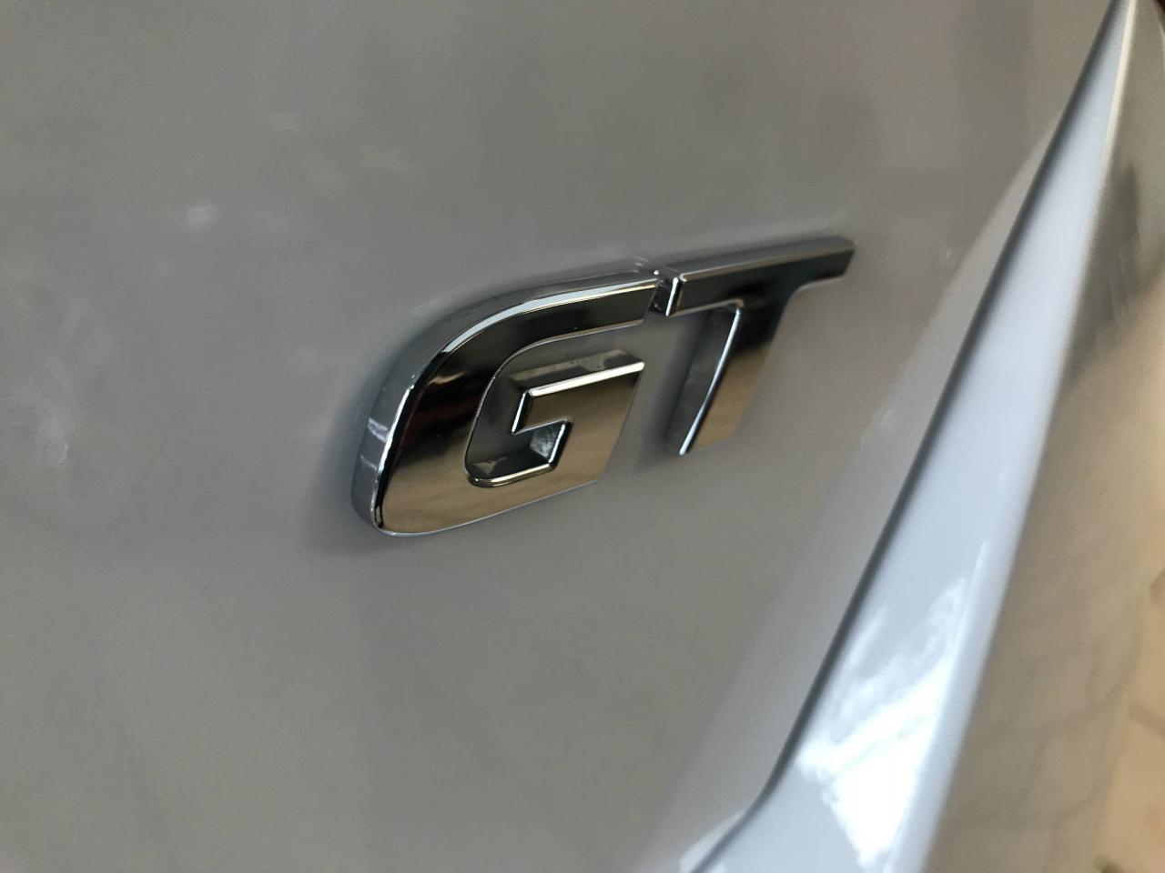 663299