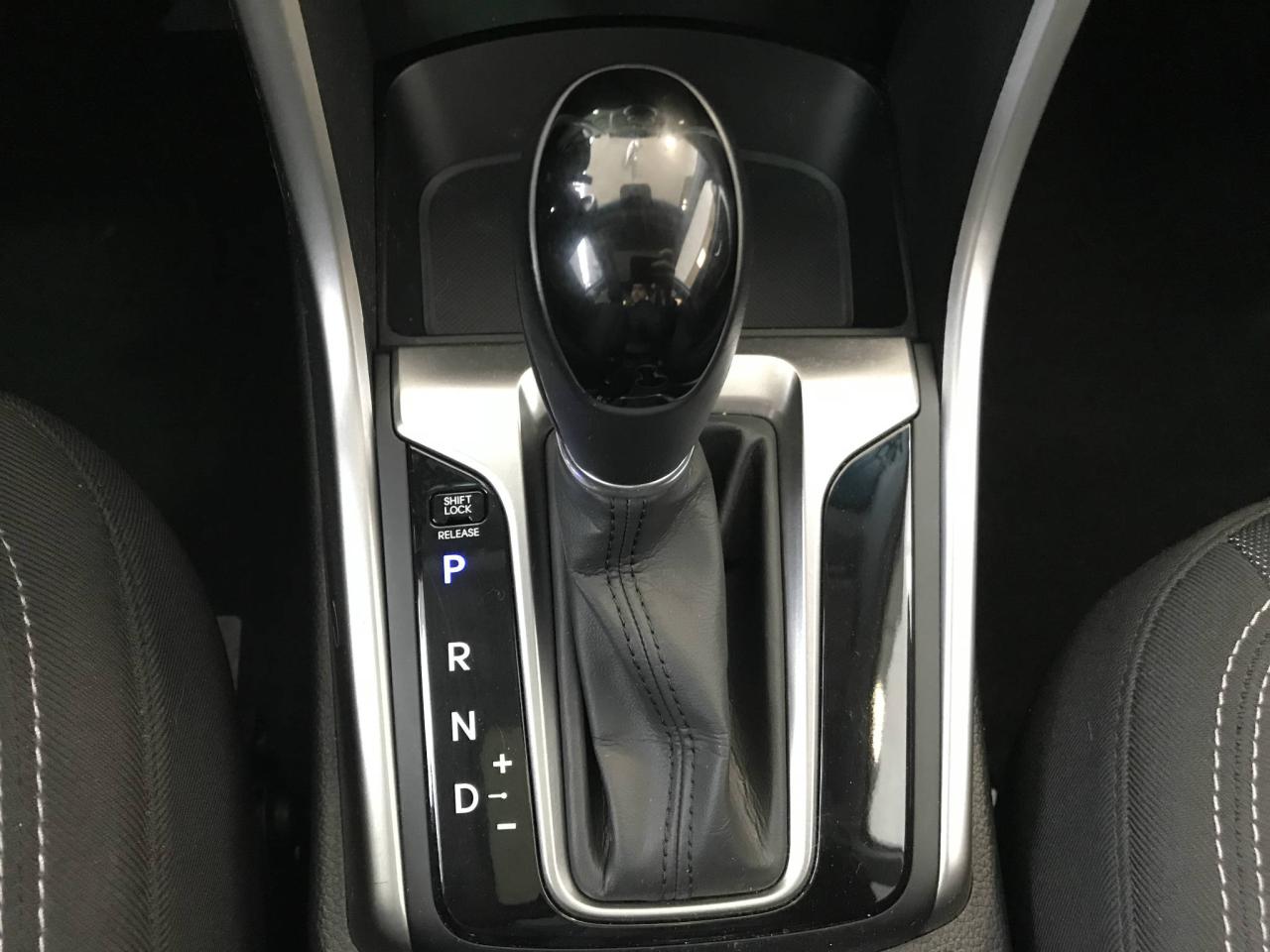 663299