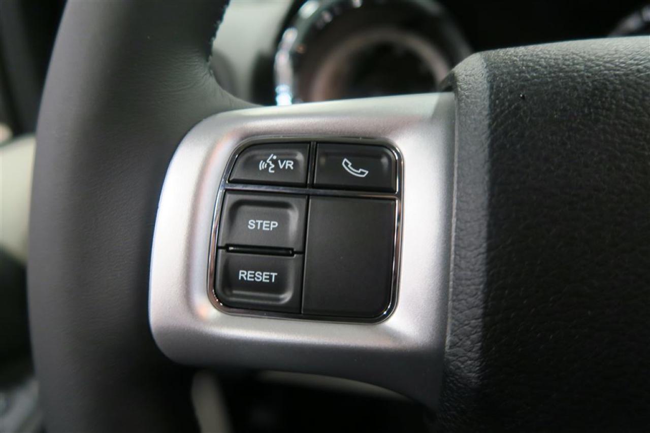 663311