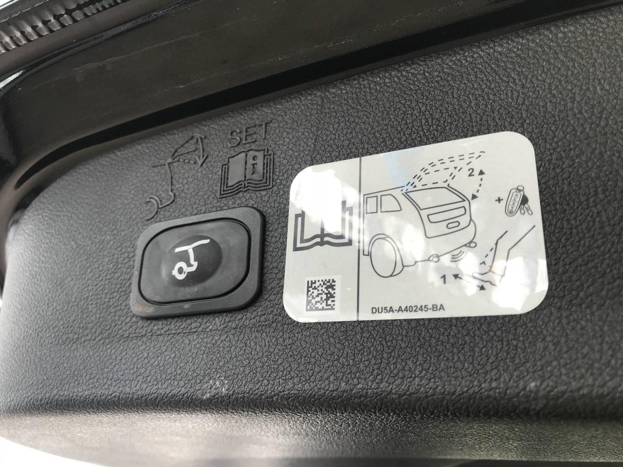 663326