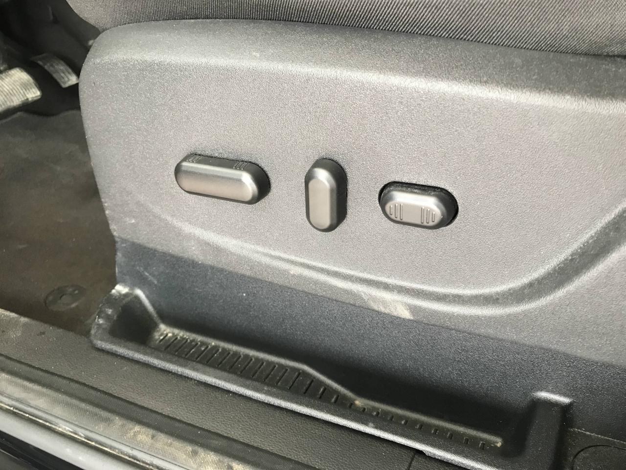 663326