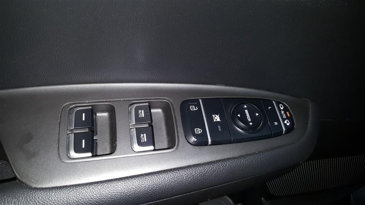 663332