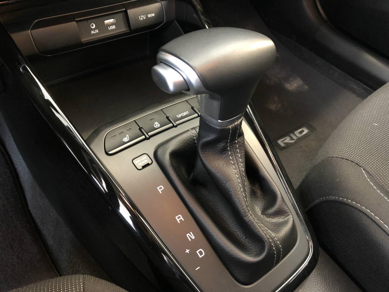 663340