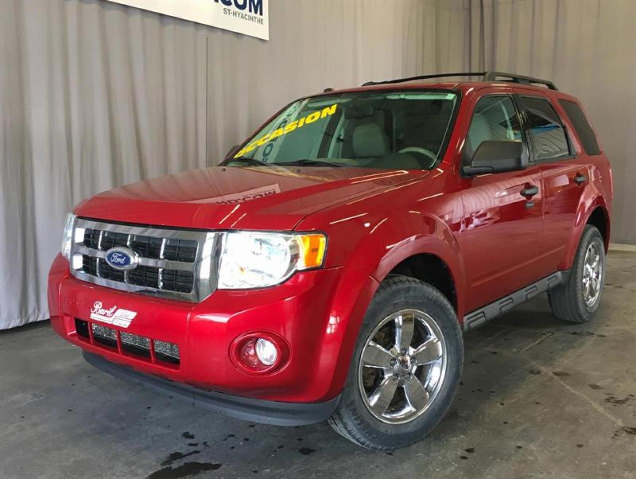Used 2010 Ford Escape XLT for sale in St-Hyacinthe, QC