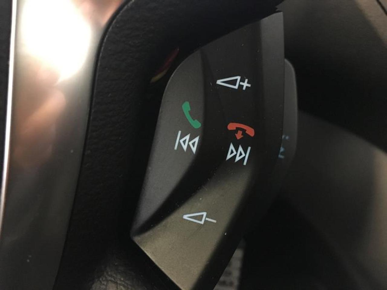 663377