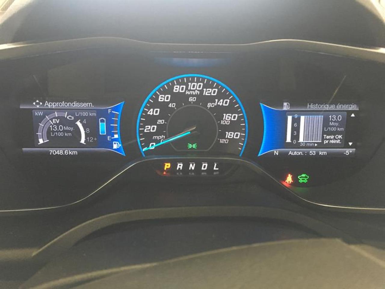 663377