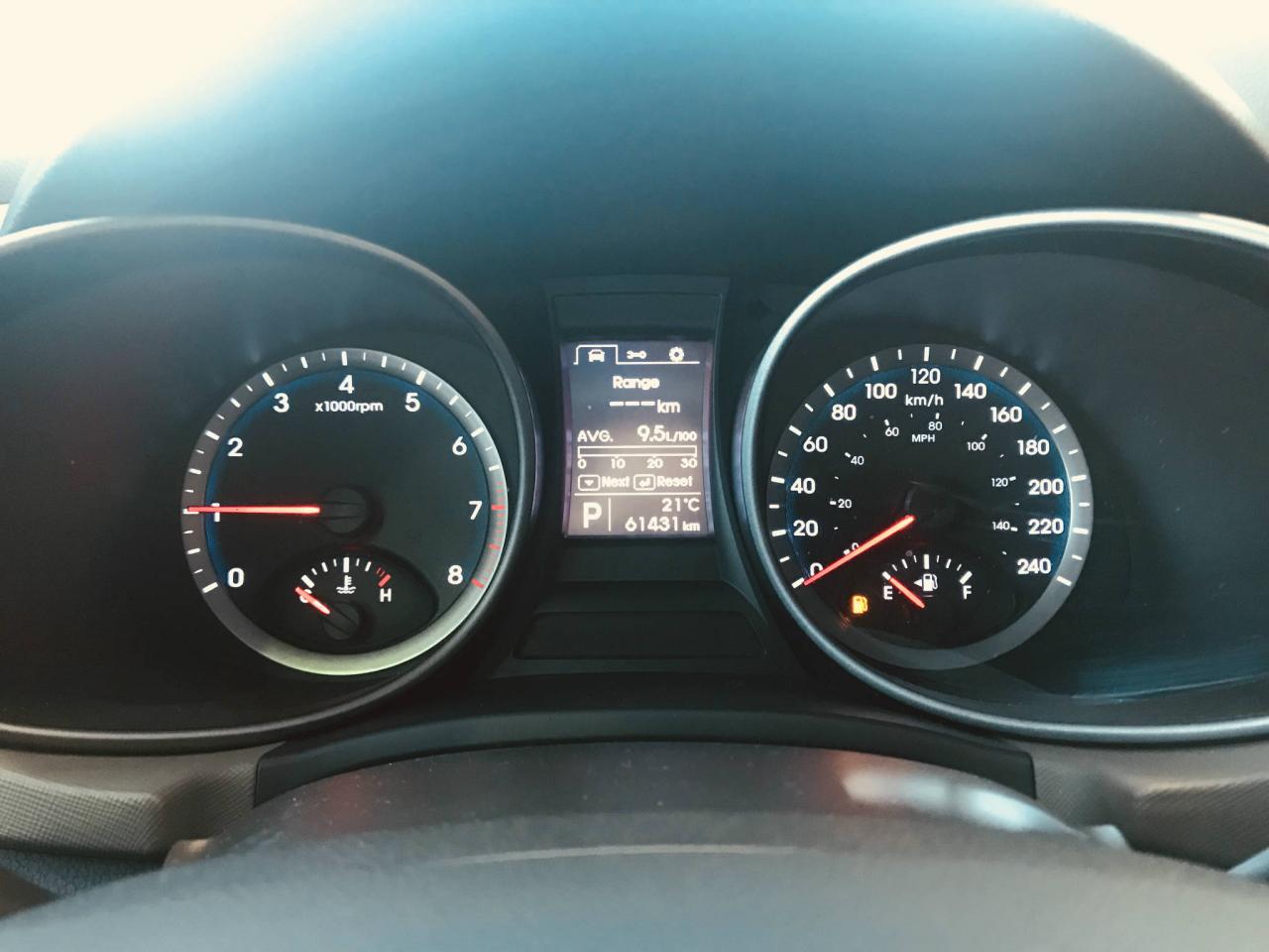 663378