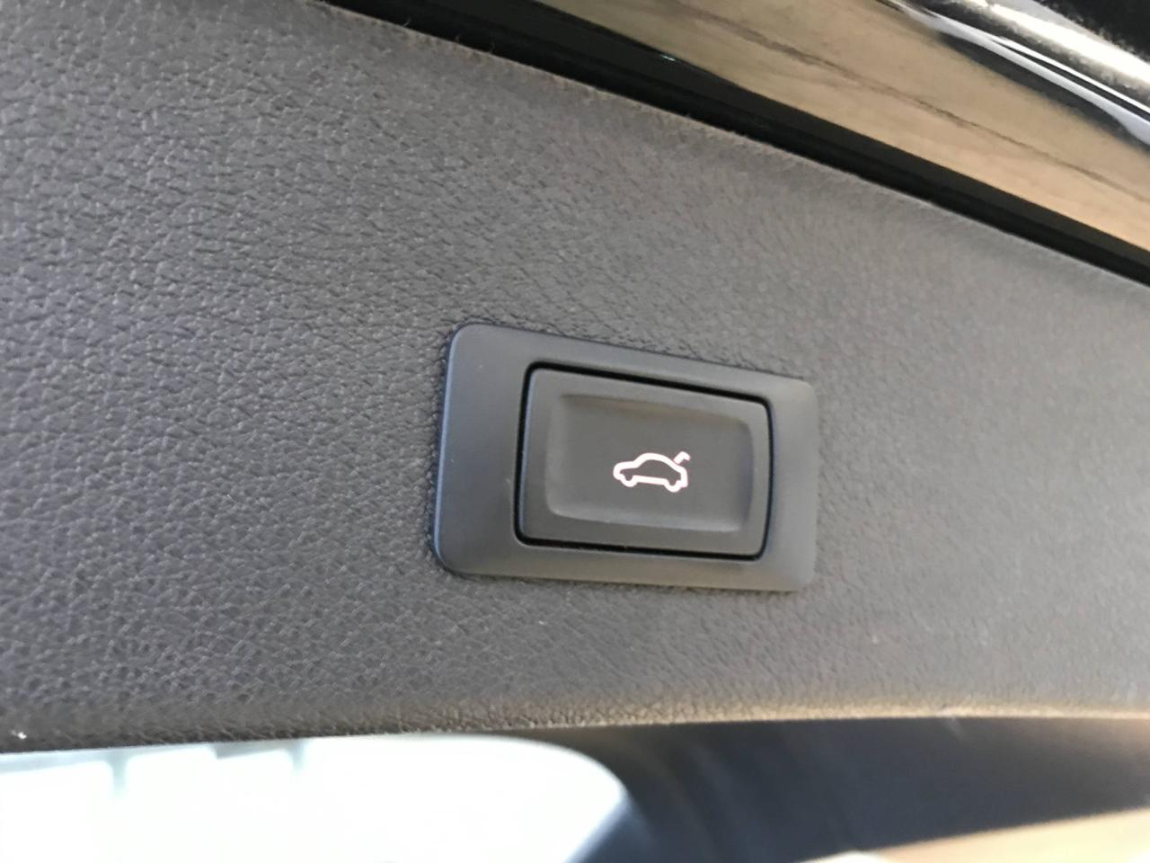 663392