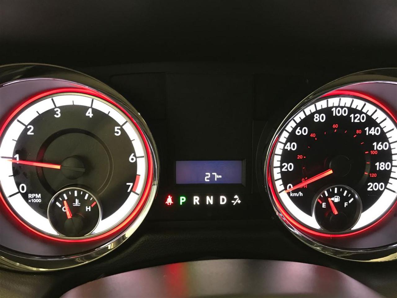 663398