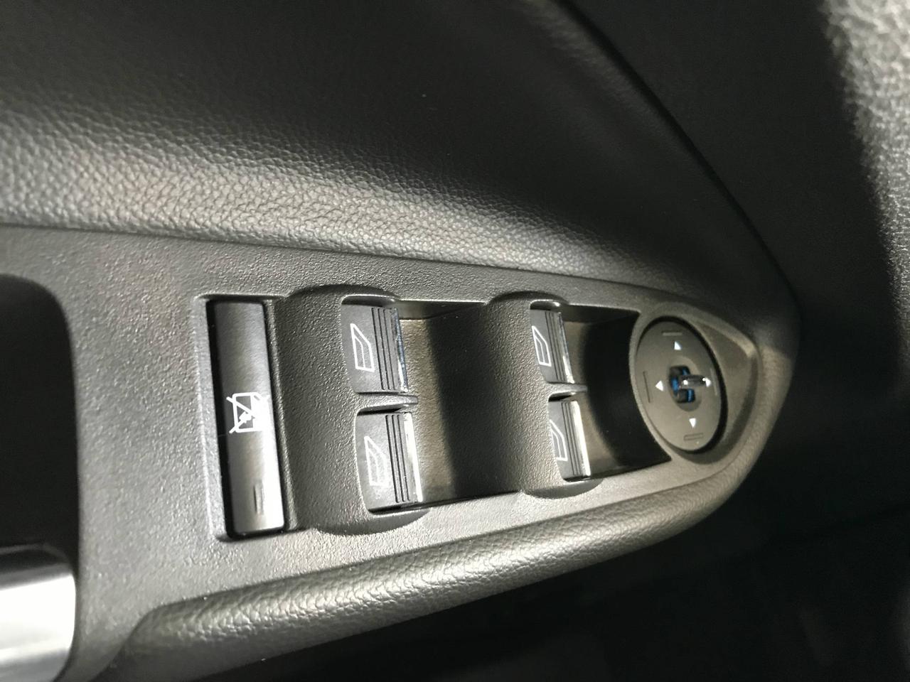 663402.11661065