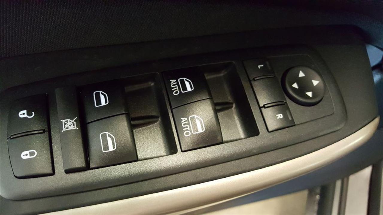 663404