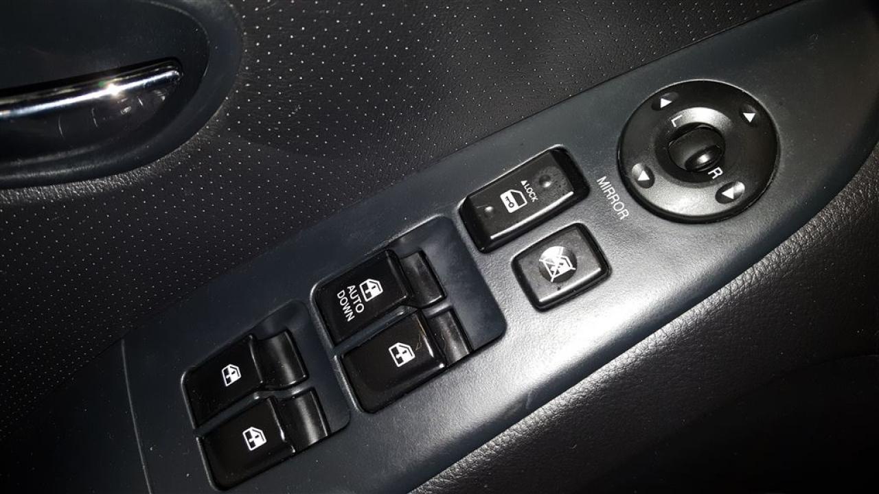 663411