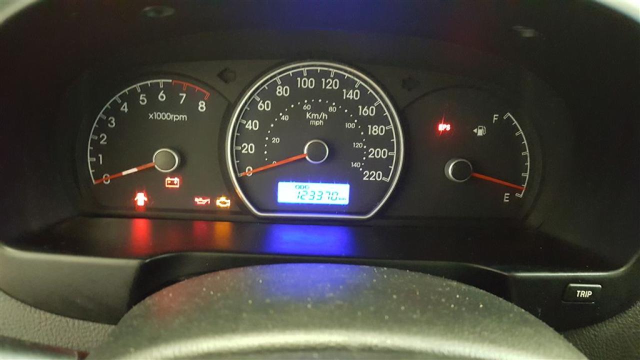 663411
