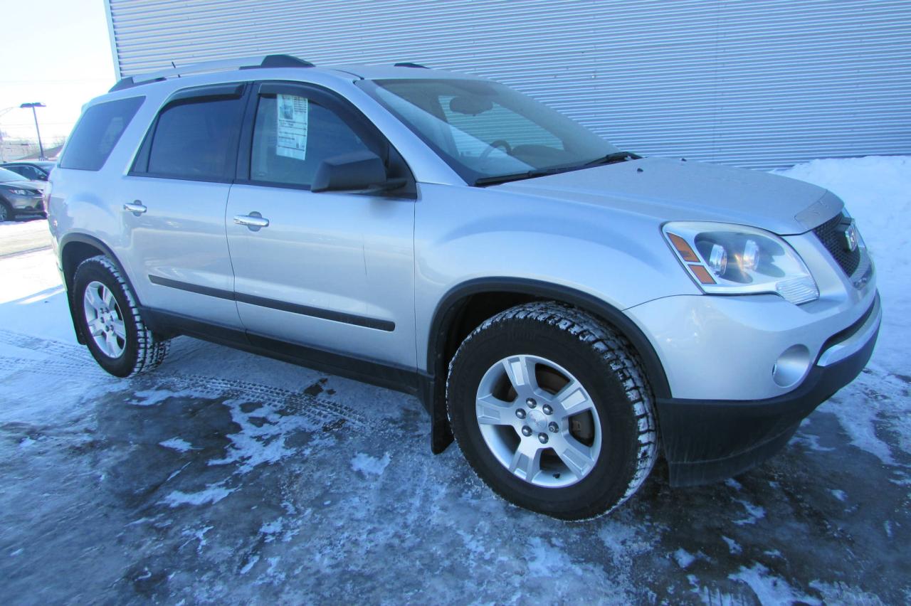 Used 2011 GMC Acadia FWD 4dr SLE1 7 PASSAGERS for sale in Montmagny, QC