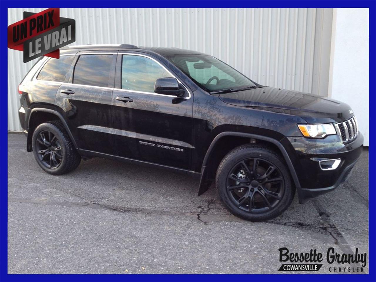 Used 2017 Jeep Grand Cherokee Laredo +écran 8.4 for sale in Granby, QC