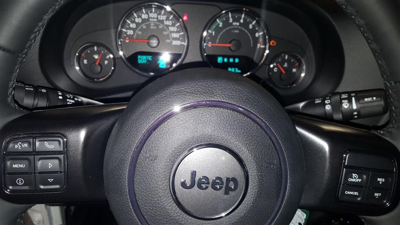 663425
