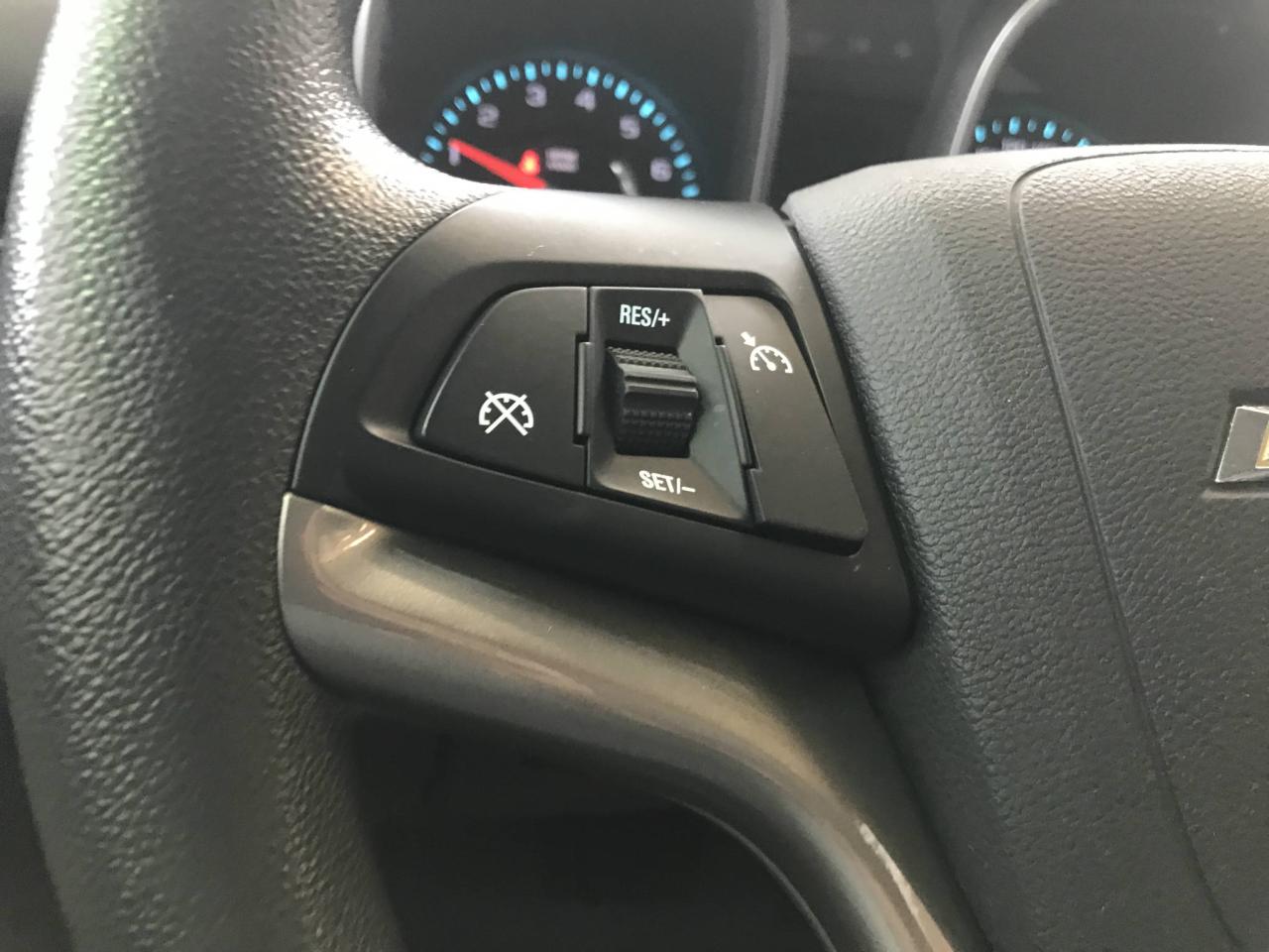 663429