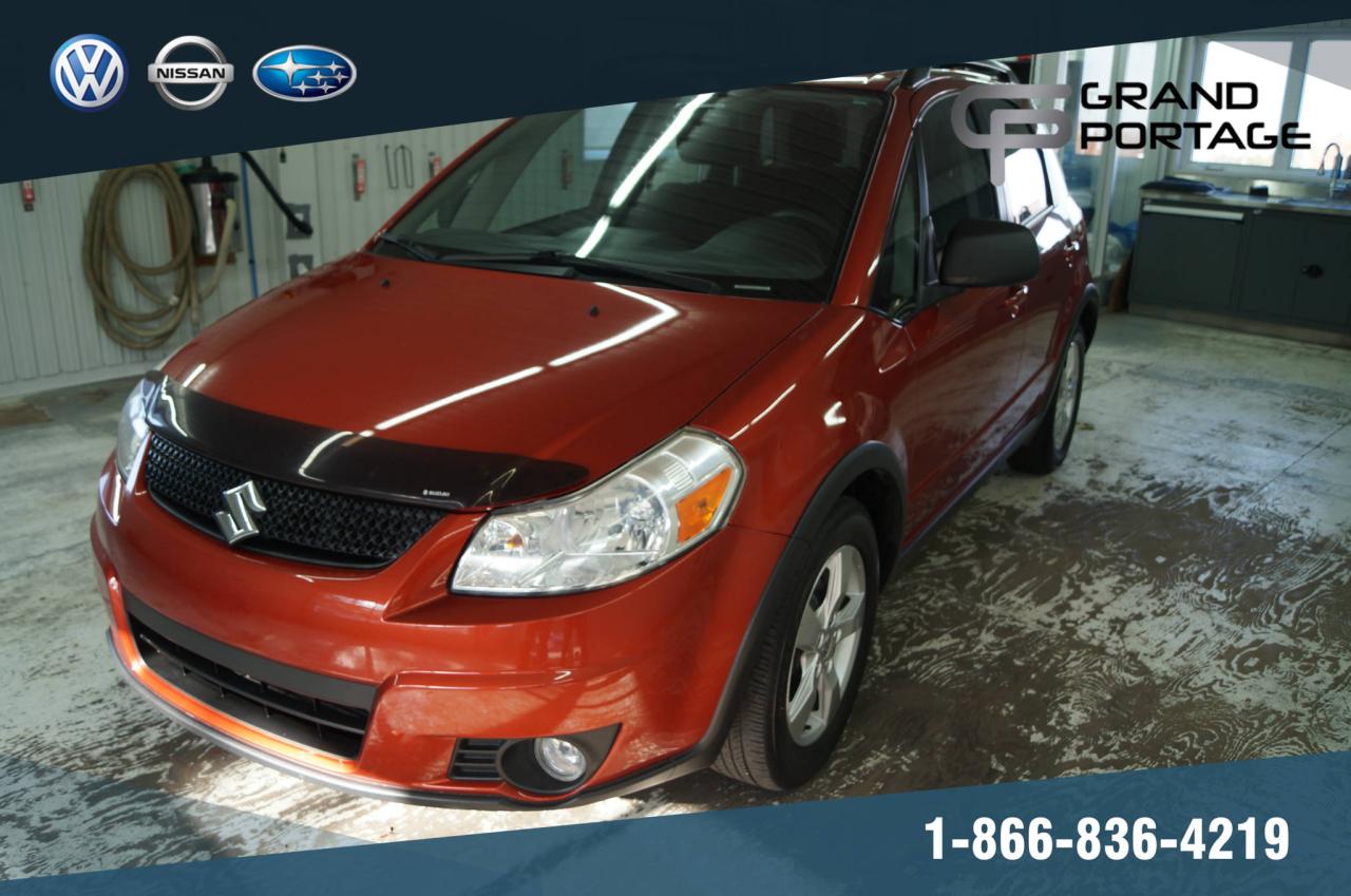 Used 2012 Suzuki SX4 JX 2.0L + AUTO + MAGS + AC + CRUISE for sale in Rivière-Du-Loup, QC