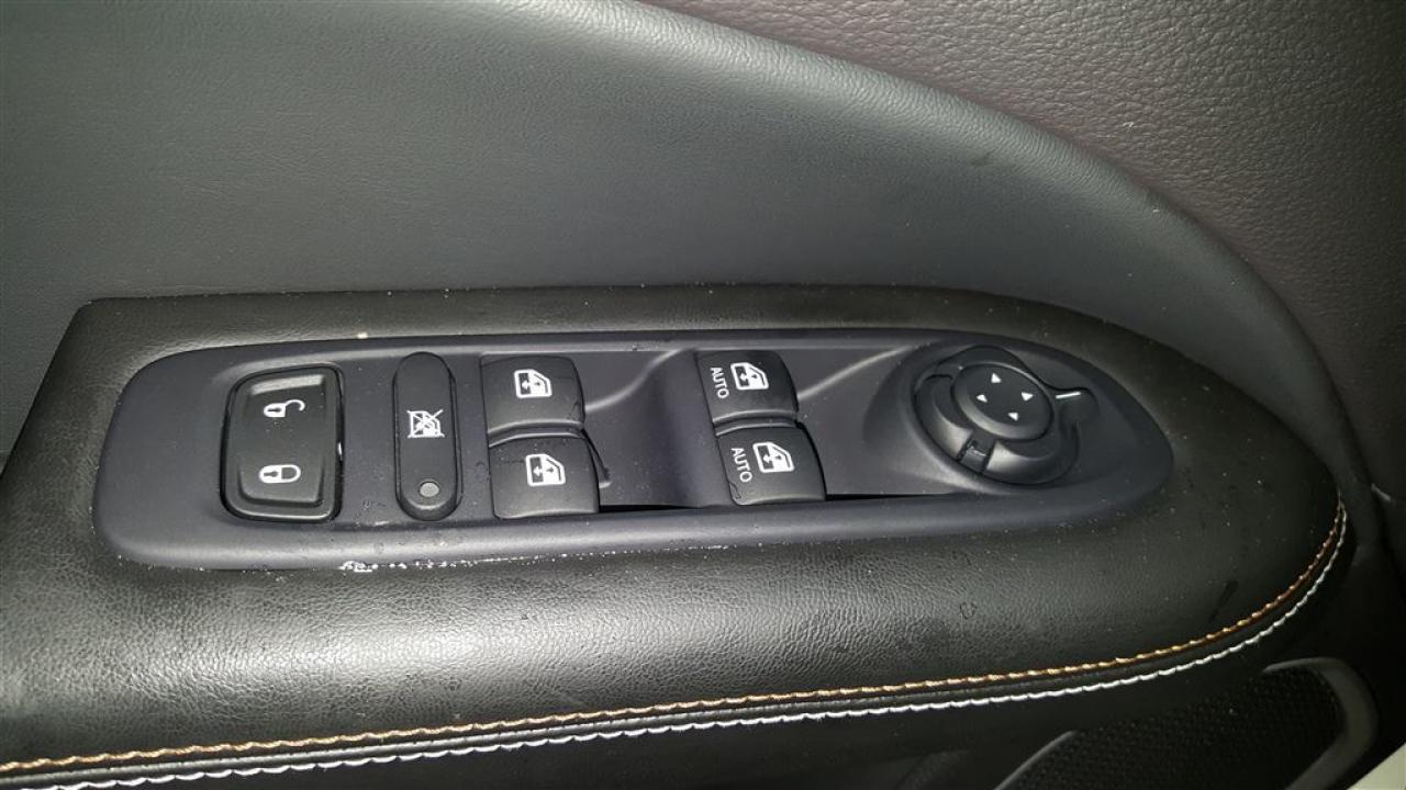 663453