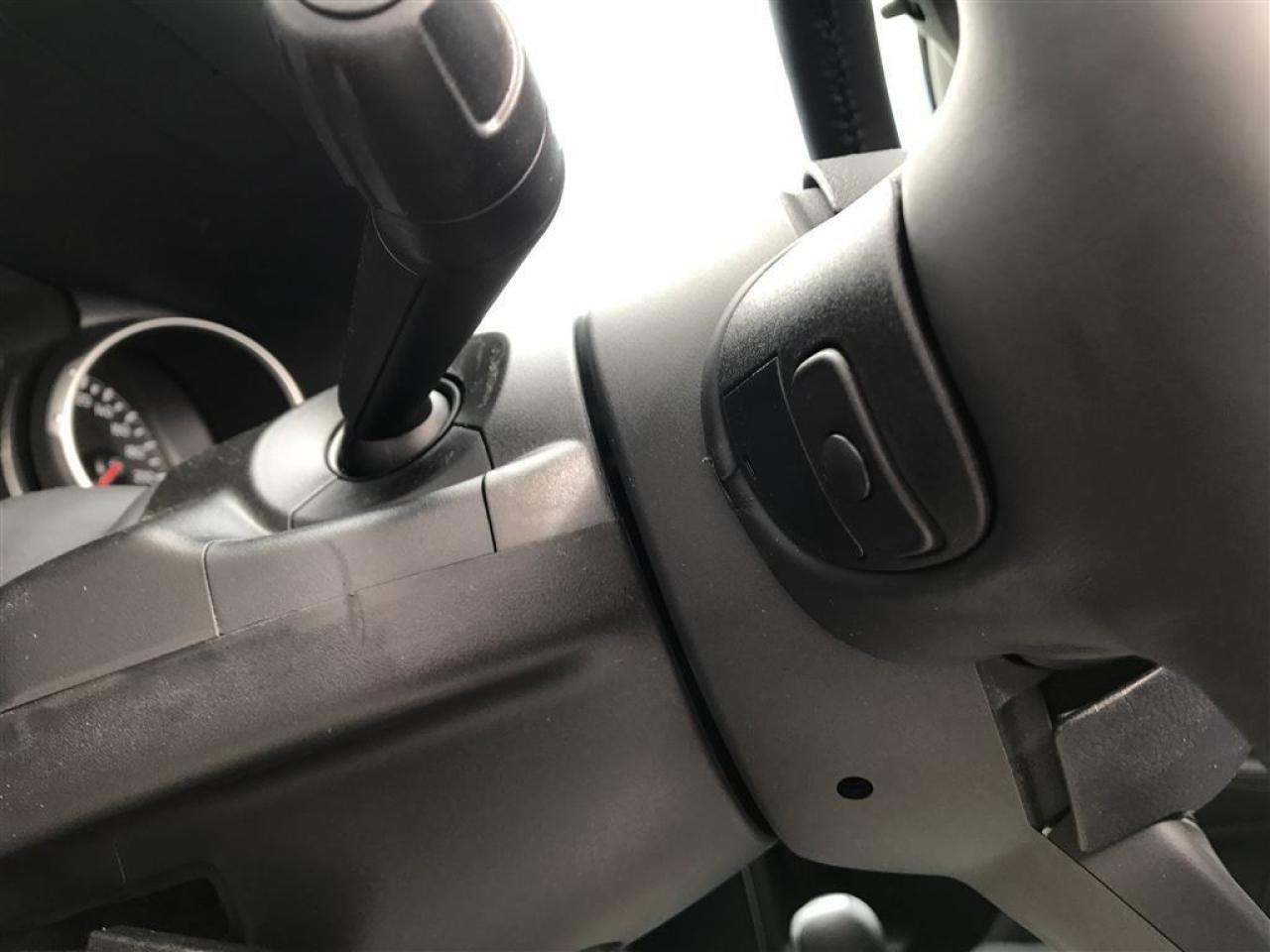 663459