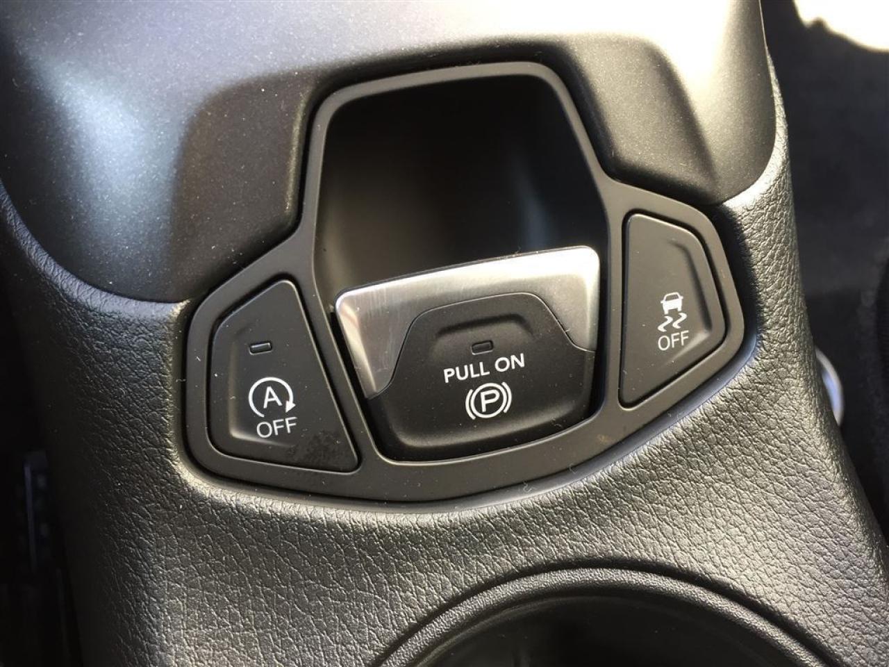 663461