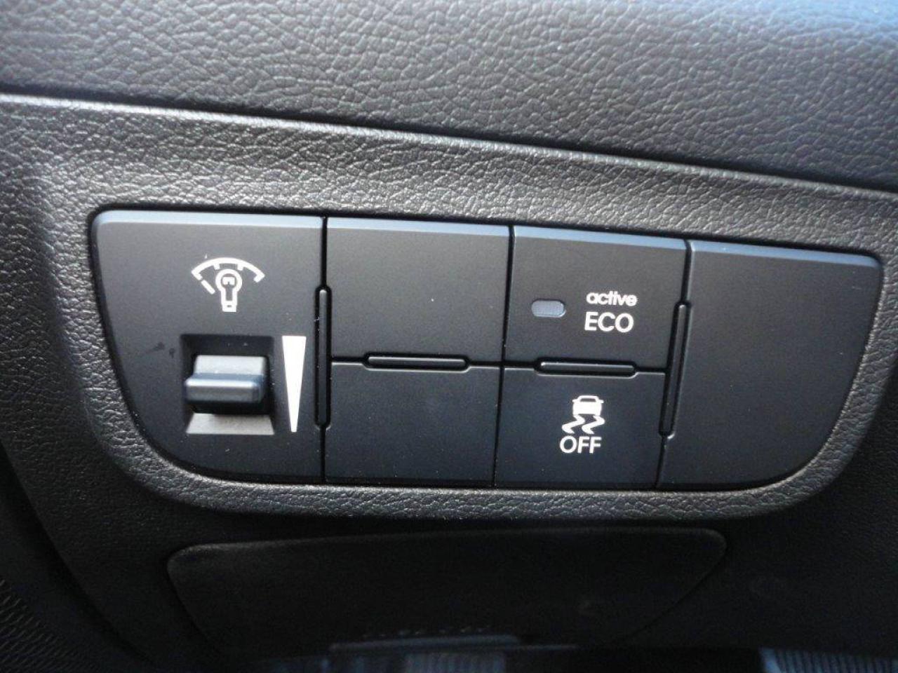 663477