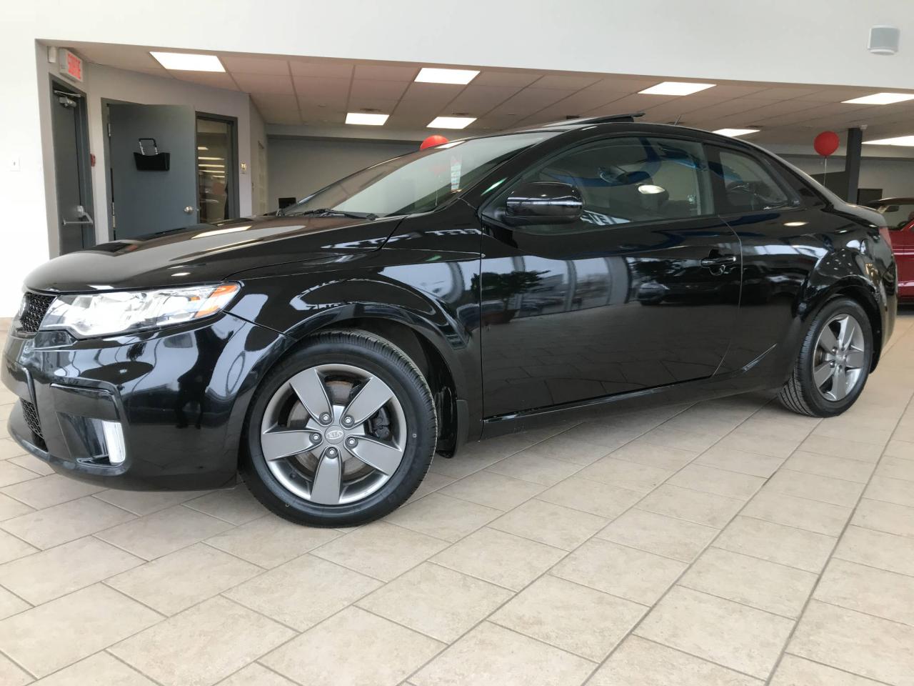 Used 2013 Kia Forte Koup SX CUIR A/C TOIT OUVRANT for sale in Pointe-Aux-Trembles, QC