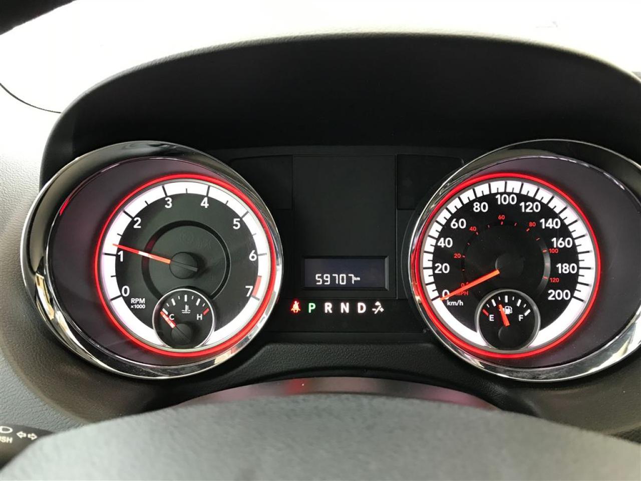 663486