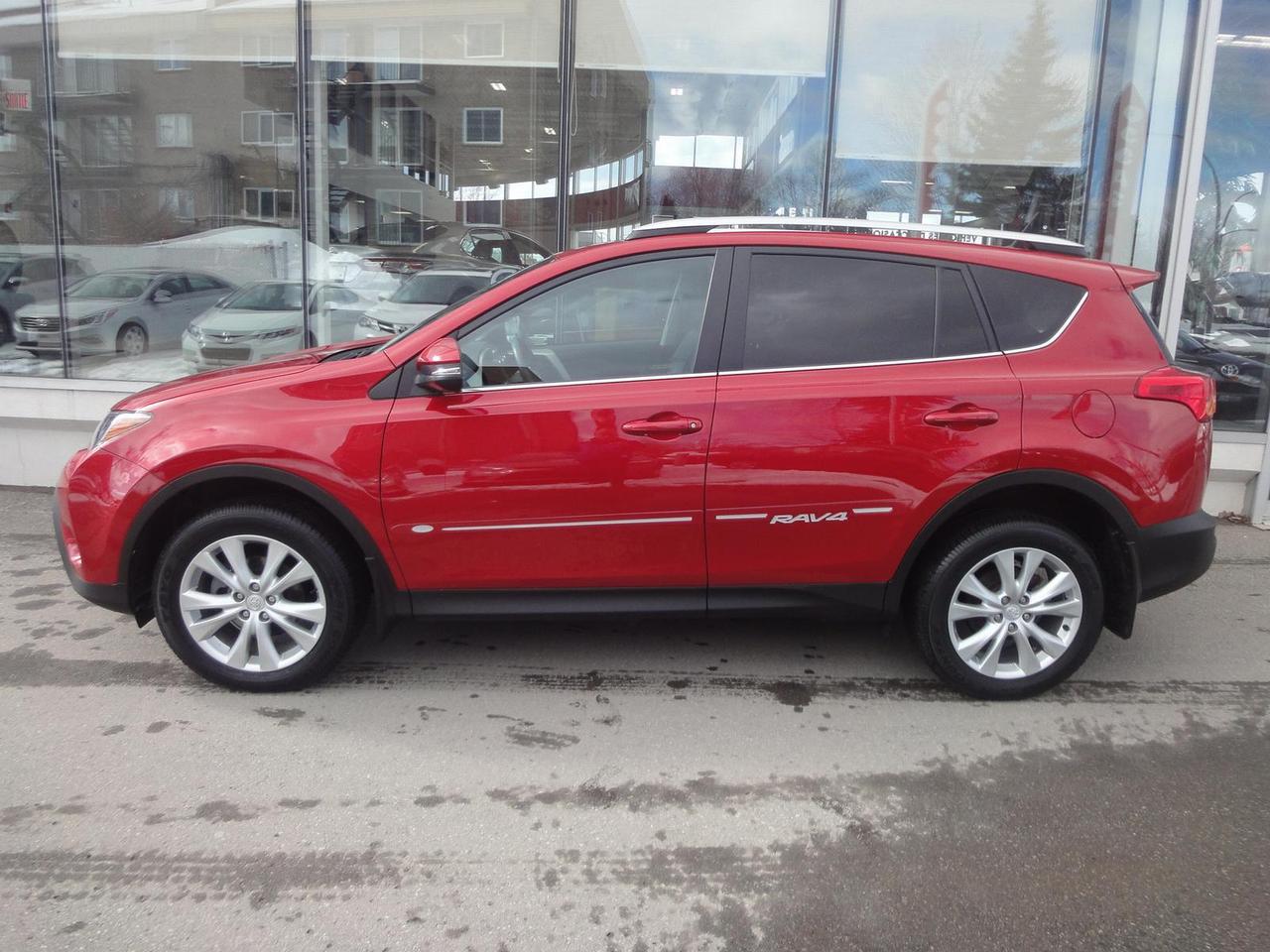 Used 2014 Toyota RAV4 LTD AWD NAVI for sale in Ste-Th&eacute;r&egrave;se, QC