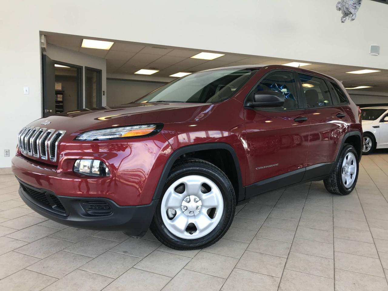 Used 2014 Jeep Cherokee Sport V6 A/C CRUISE CONTROL BLUETOOTH for sale in Pointe-Aux-Trembles, QC