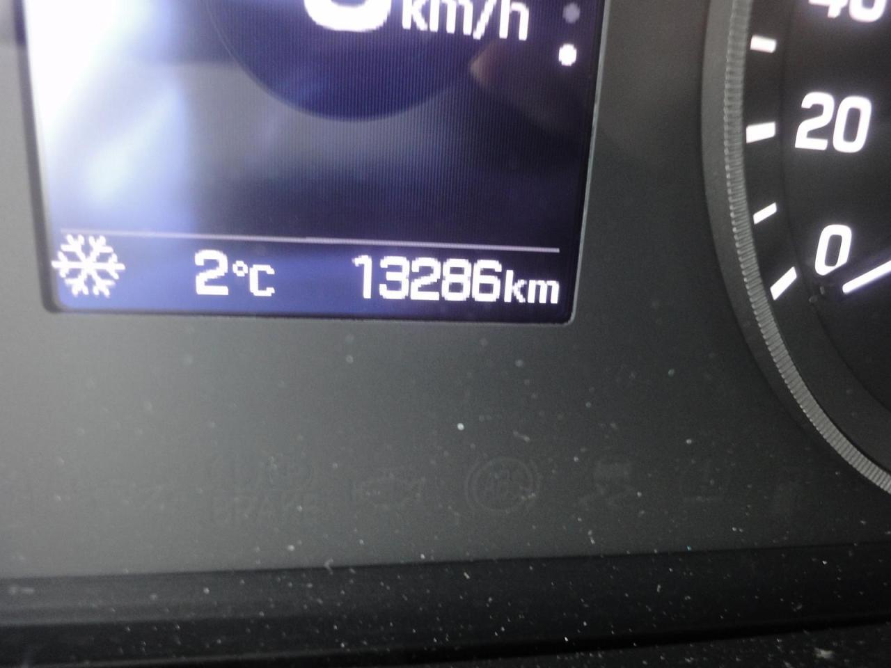 663493