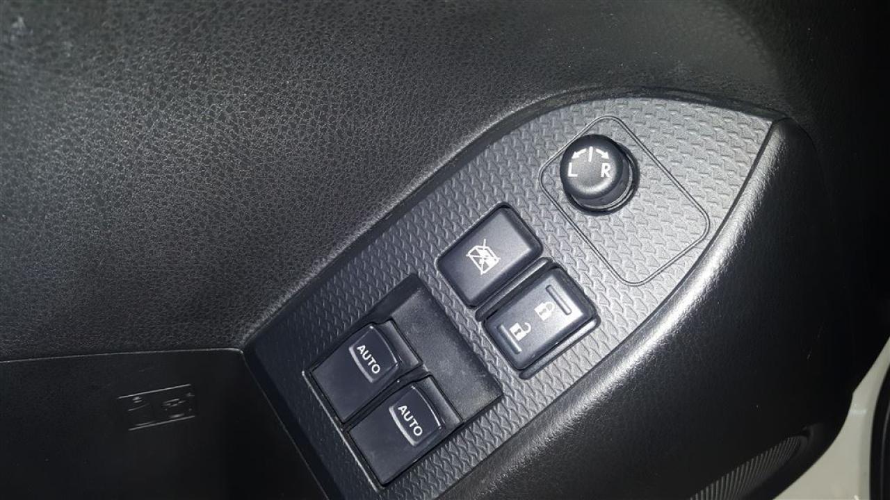 663499