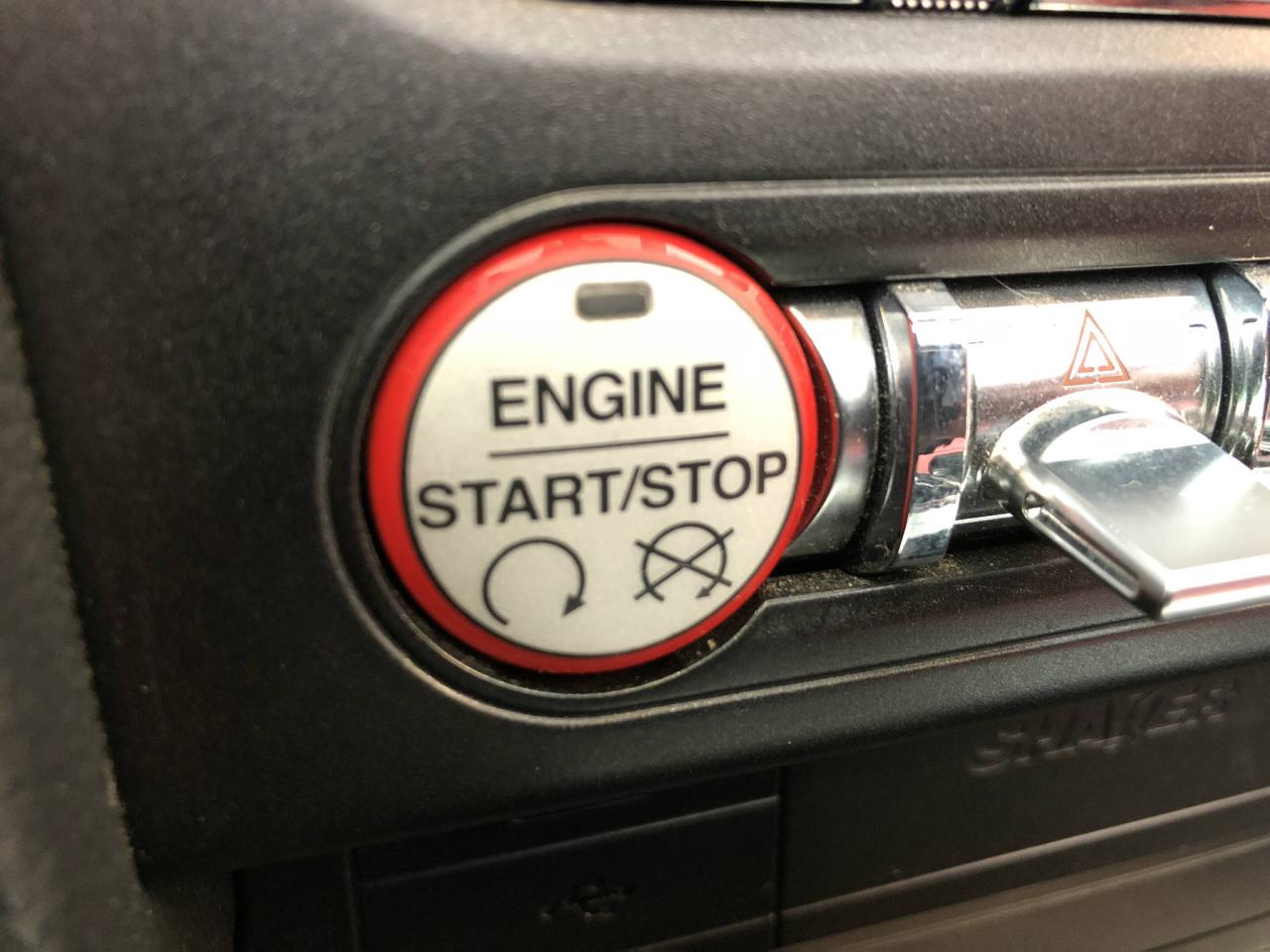 663504