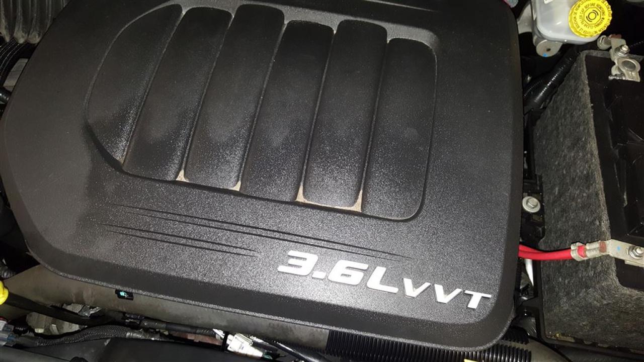 663527