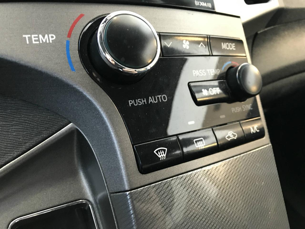 663529