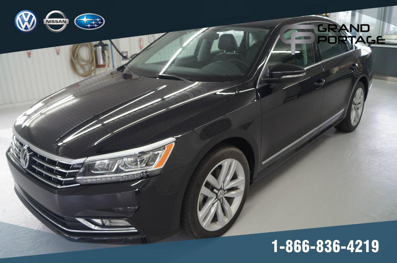 Used 2017 Volkswagen Passat Highline VR6 3.6L + AUTO + MAGS + CUIR + for sale in Rivière-Du-Loup, QC