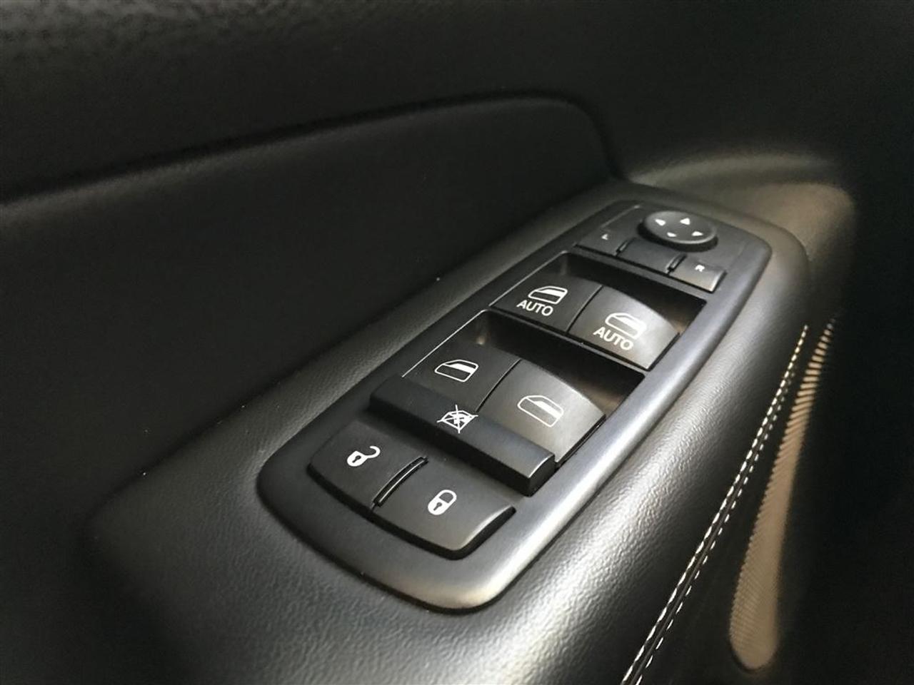 663537.11664426