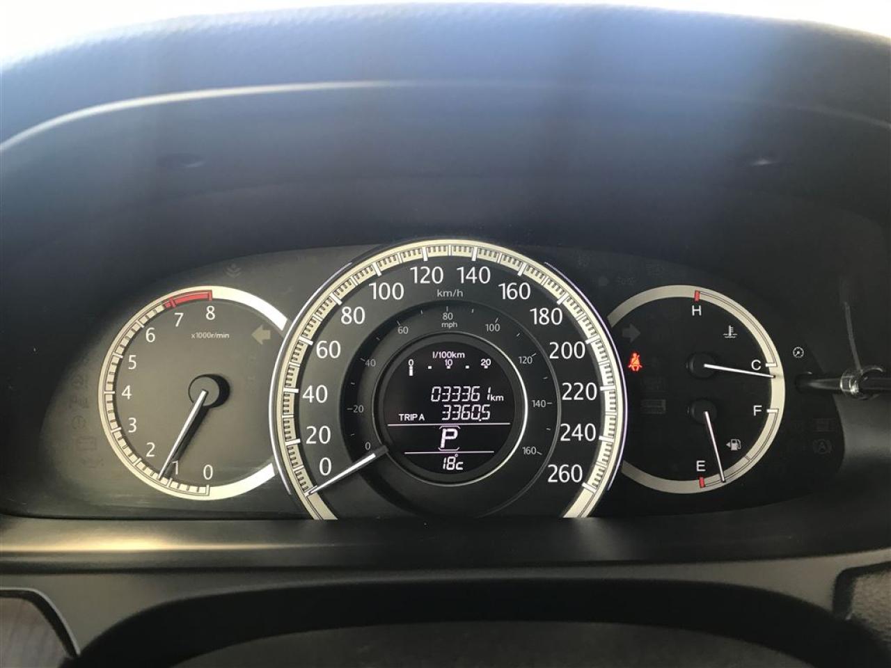 663555