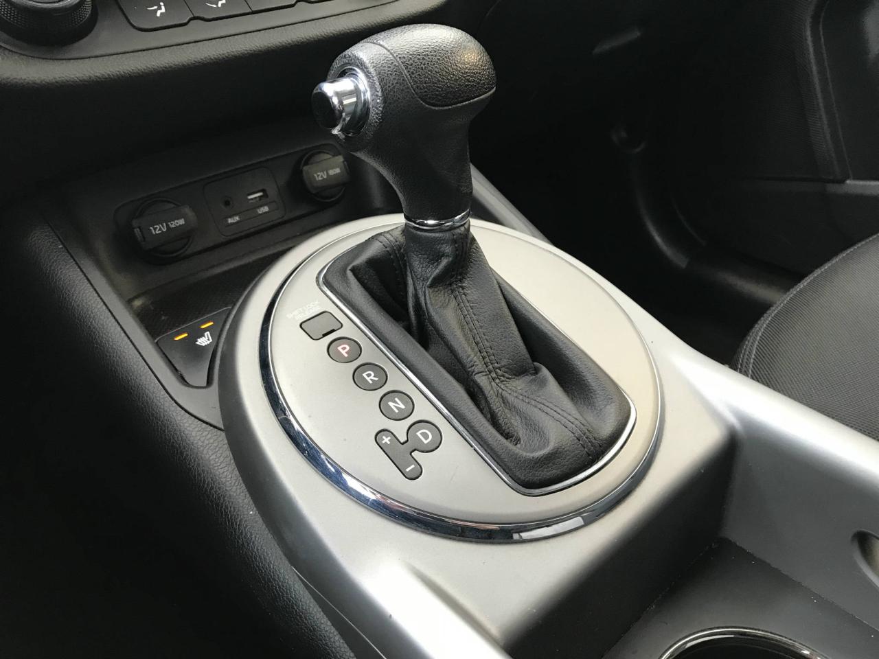 663559