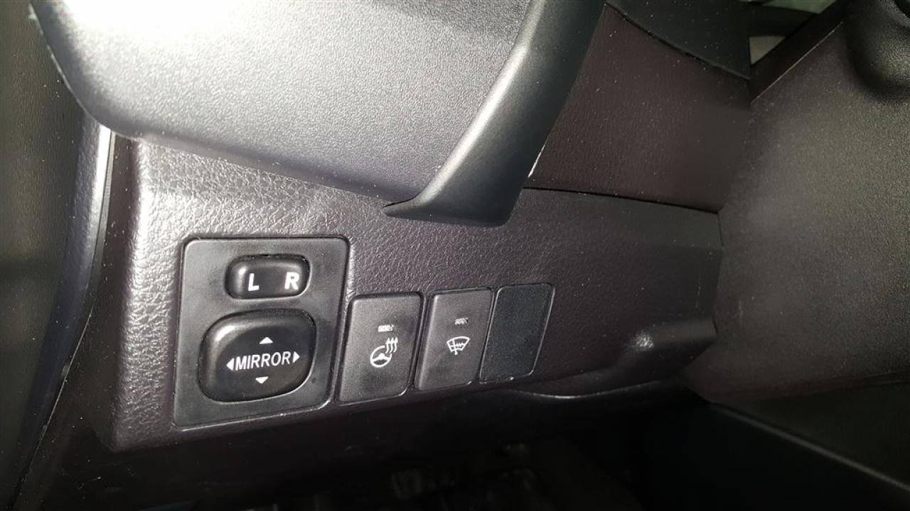 663568
