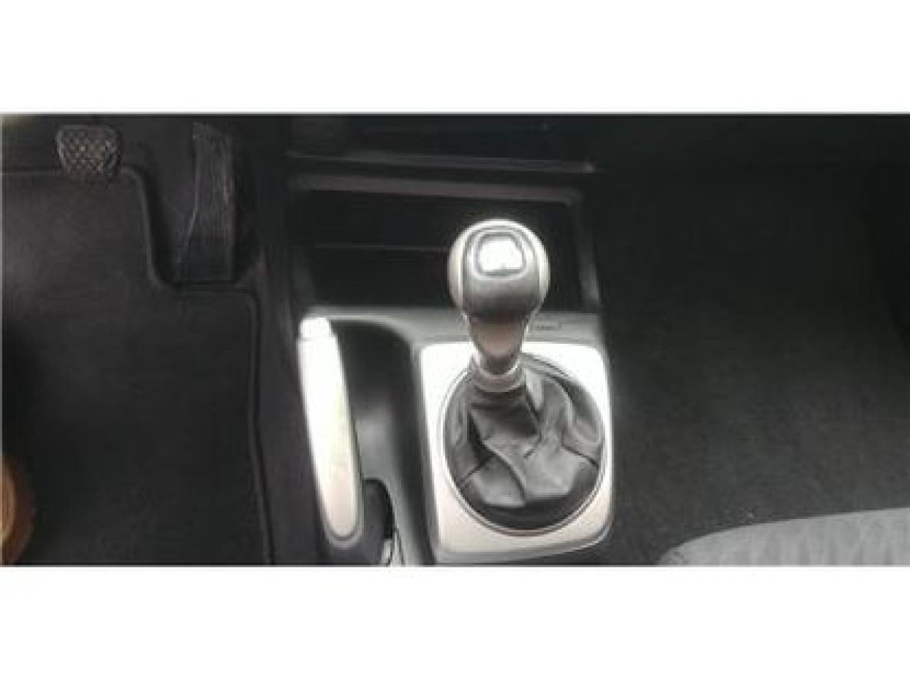 663581