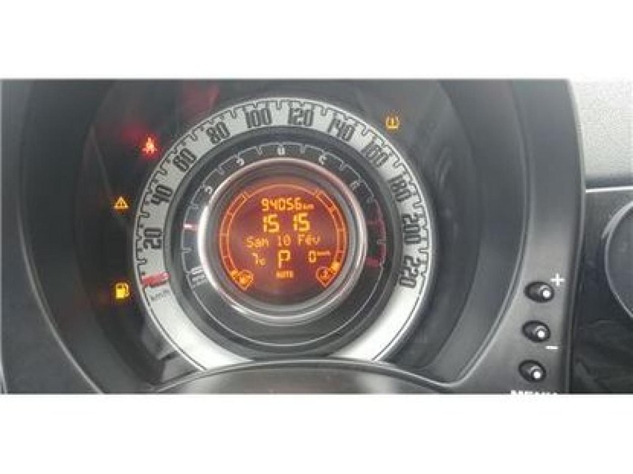 663582