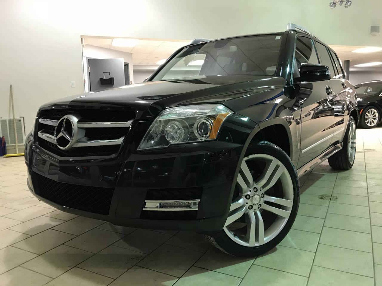 Used 2011 Mercedes-Benz GLK-Class 4MATIC CUIR TOIT PANORAMIQUE GPS for sale in Pointe-Aux-Trembles, QC