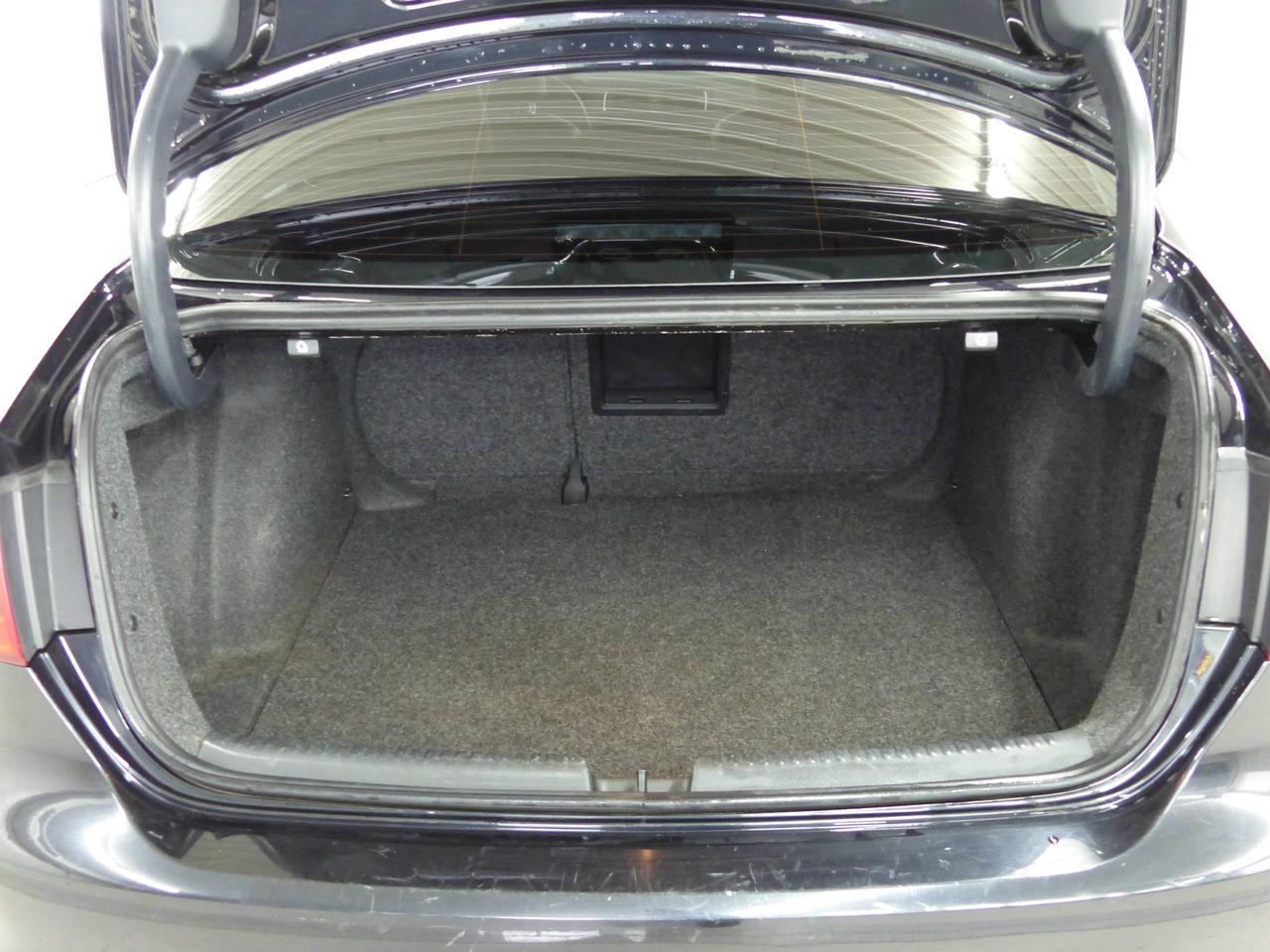 663608.11666155