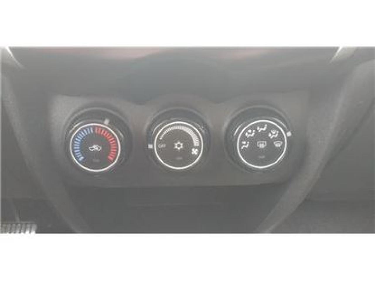 663621