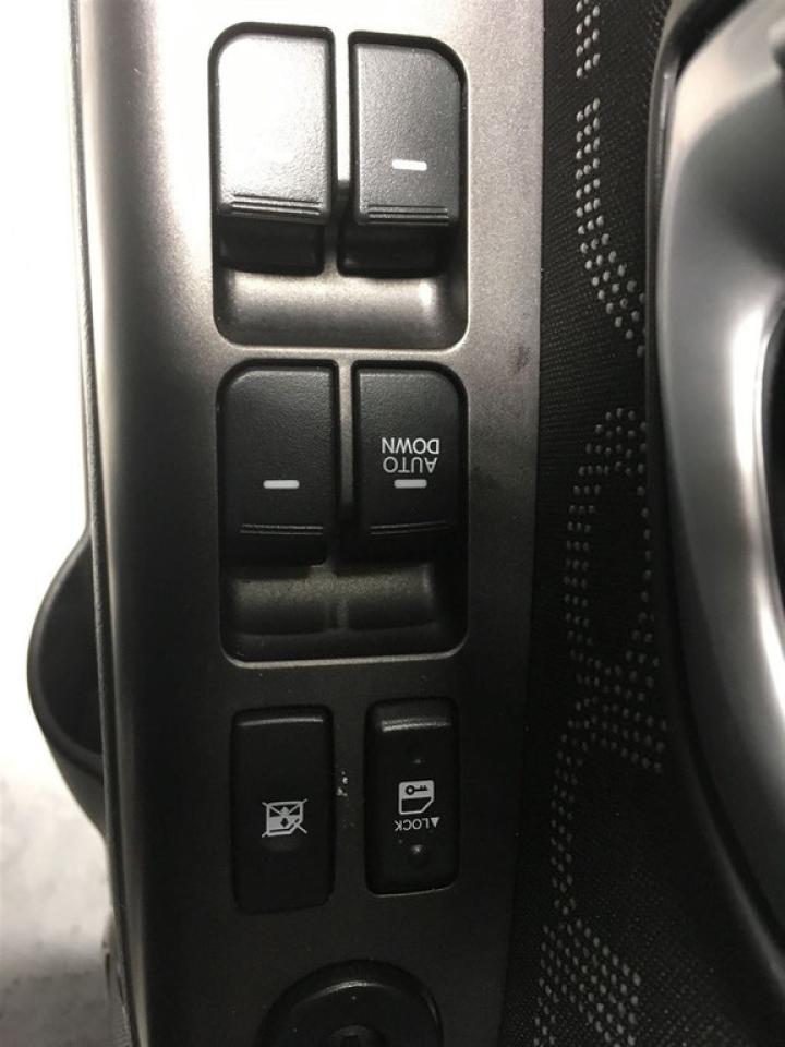 663684