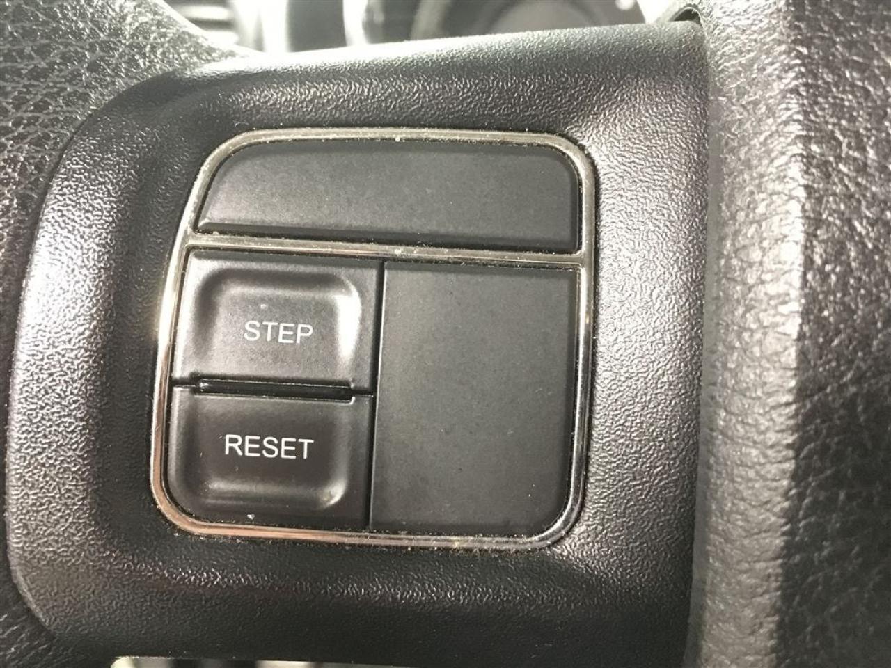 663692