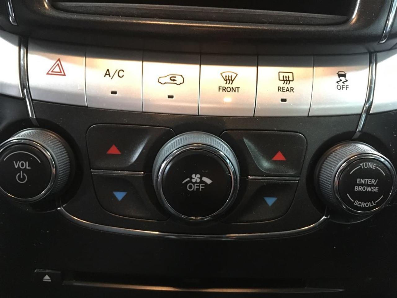 663725.11668356