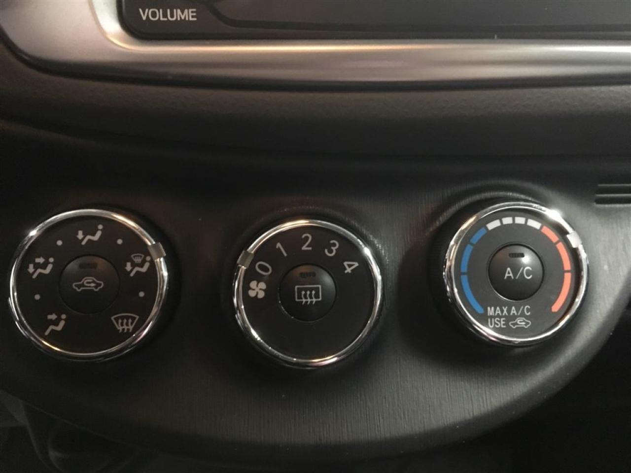 663732