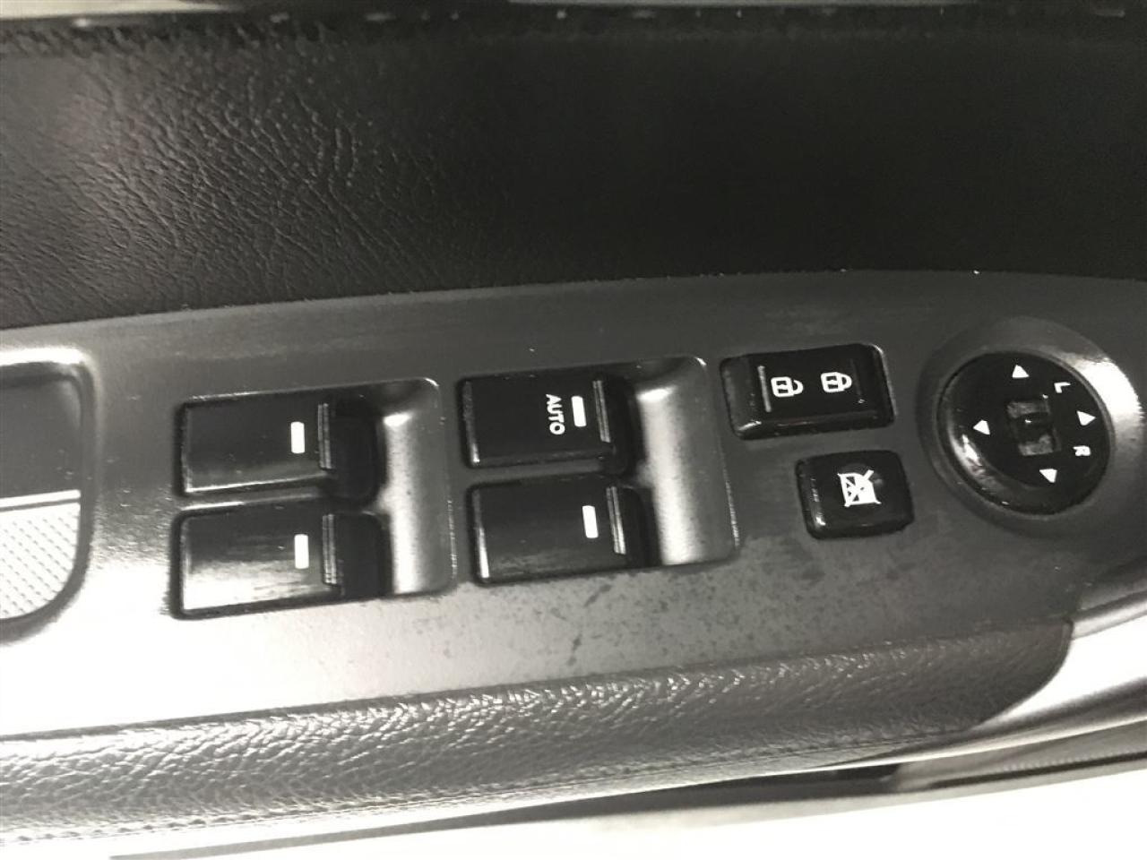 663749